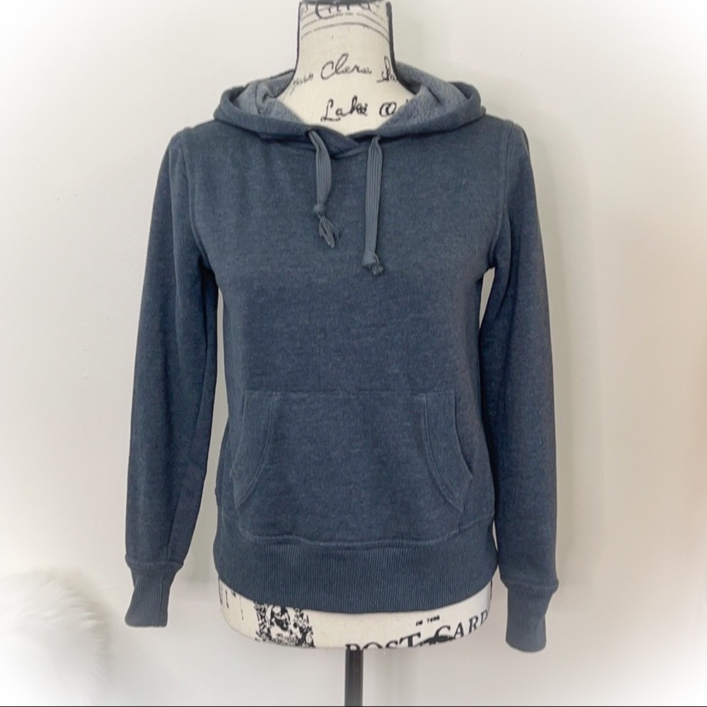💕Super Comfy Grey Hooded Sweatshirt 90degrees💕